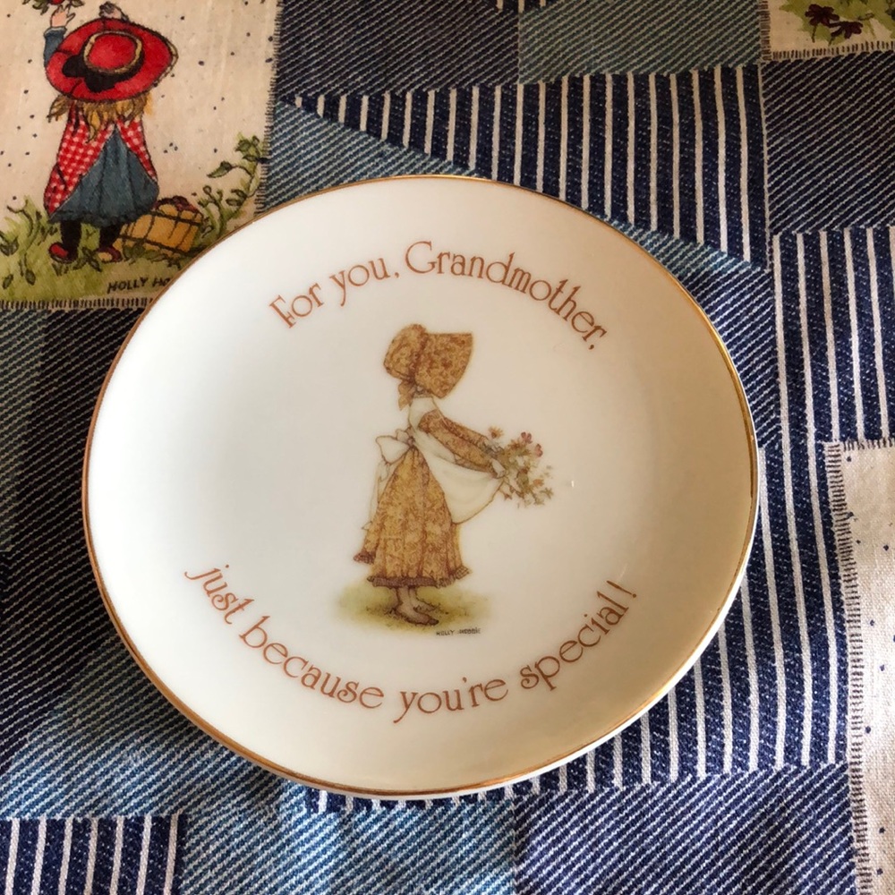 Holly Hobbie Grandmother's Special Mini Wall Plate